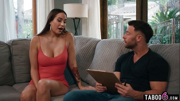 Census taker catches hot latina MILF Desiree Dulce masturbating