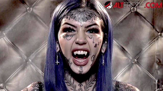 HO HUNTERS – Tattooed ghost Amber Luke wants to fuck