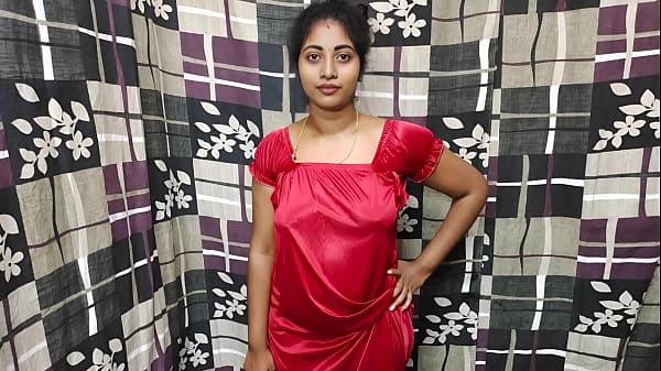 Hot Indian stepmom – stepson gifts nighty and got her pregnant