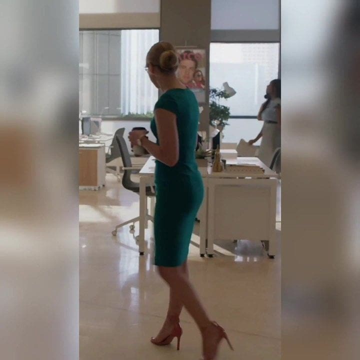 Supergirl Melissa Benoist – Season 5 Booty Compilation
