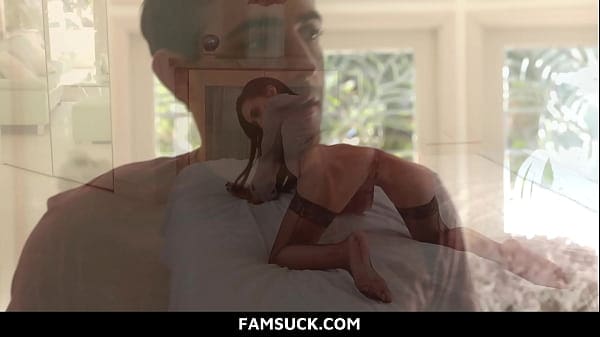 My Horny Stepmom Is a Seduction Queen and Makes Me to Fuck Her Till Her Orgasm – Famsuck
