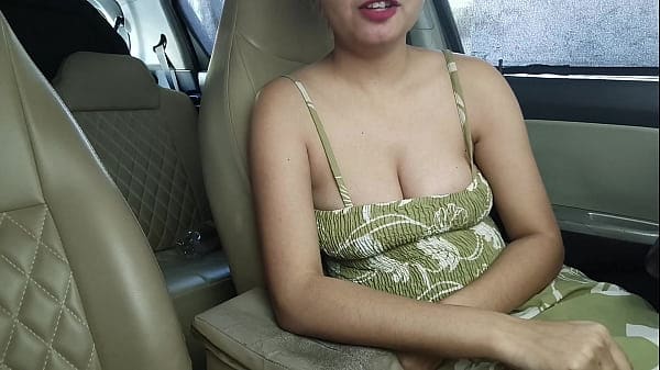 Desi Girl Friend Risky Sex in Car. Sucked Fucked Handjob Cumshot