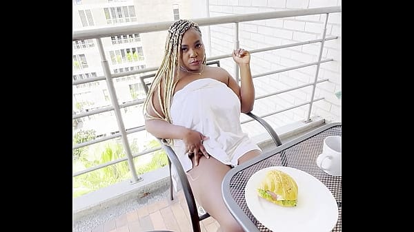 Engañando a mi novia con mi hermanastra – follando duro en un hotel en Medellín