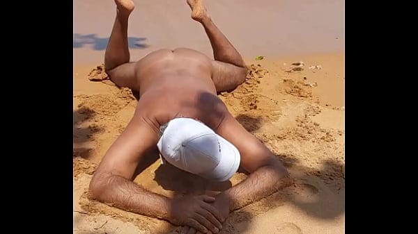 Ladysilva pelada na praia bunda gostosa de marquinha