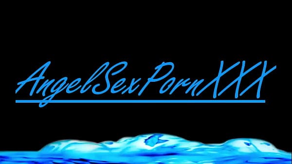 Me Meti su Pene en mi Vagina y Empece a Cabalgar Mientras Veia su Serie