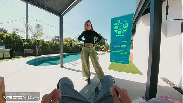 VR Conk: Redhead Kim Sucks A Huge Cock Deeply In The Cosplay Parody Kim Possible pt.1