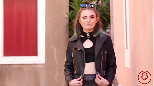 Trixy Kitty : Forbidden First Anal Fusion
