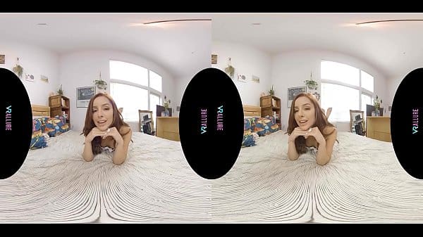 VRALLURE Vanna Has Been So Bored!
